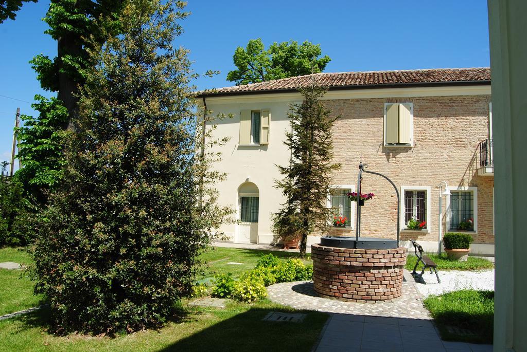 Relais Villa Roncuzzi Russi Kültér fotó